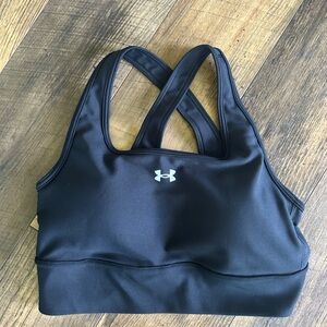 NWT Under Armour Sports Bra Size M